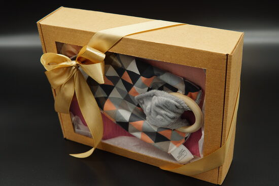 Paladziņu un čaukstošā kvadrātiņa ar riņķi komplekts